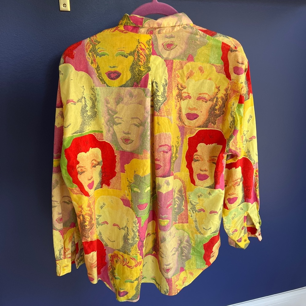 Marilyn Monroe unisex button down (Sz. M)